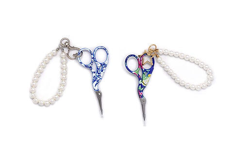 3.5" Cutie Scissors with Pearl Fob
