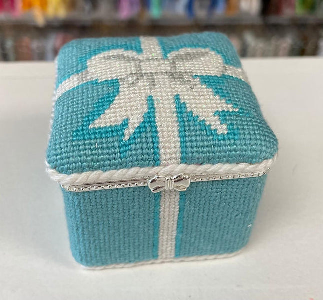 Limoges Box – Sm. Square Tiffany Wrapped Box – Tiffany blue