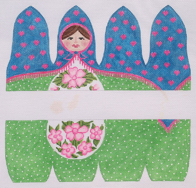 Limoges Box – Lg. Round Matryoshka Doll – Elizaveta (gold clasp)