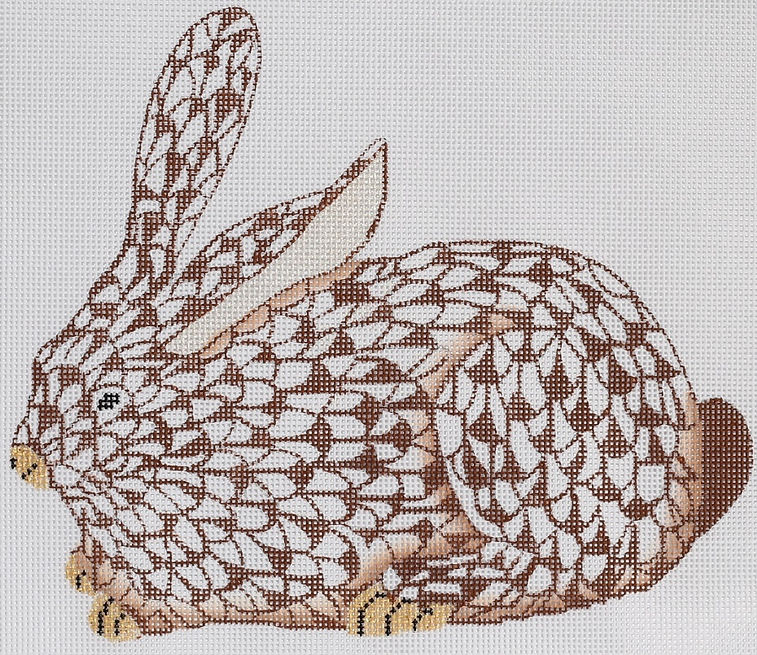 Herend-inspired Fishnet Crouching Bunny – brown w/ gold (facing left)