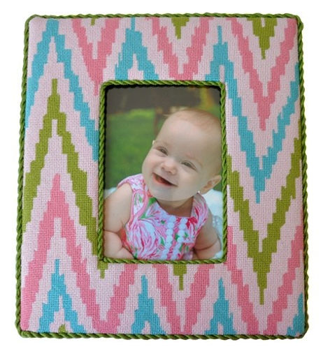 Frame – Large Ikat Zigzag – coral, turquoise, green on white