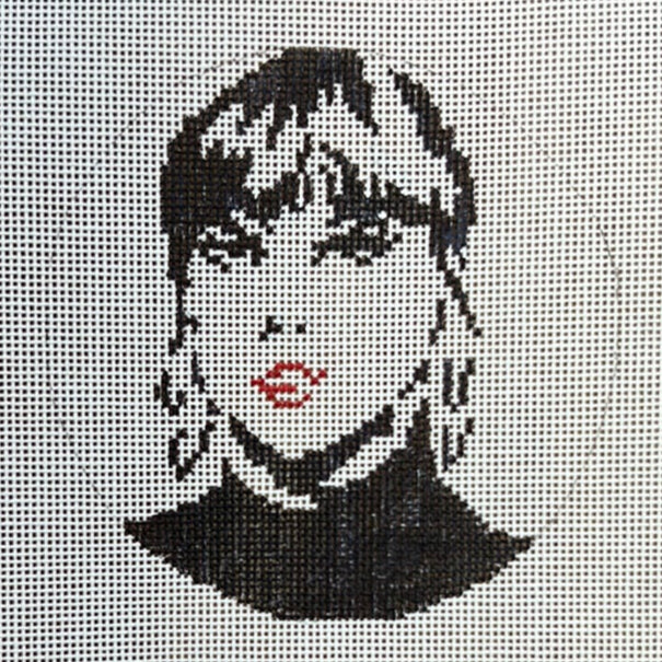 Amelia Bond ·  Taylor Round Ornament