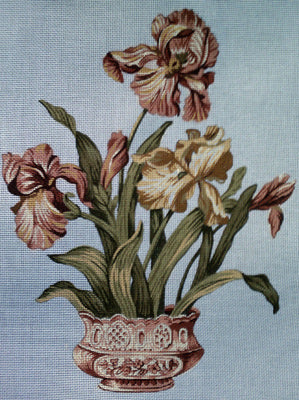 Vase w/ Flowers