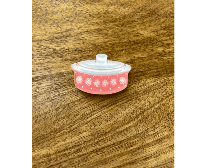 Vintage Pyrex Casserole Dish - Pink