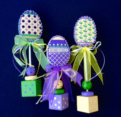 Frisco's 3 Egg Omelette - yellow, lavender, green