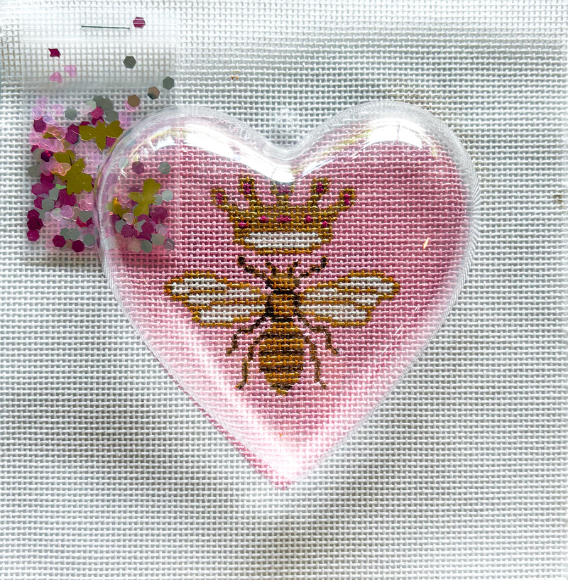 NEW - Kate Dickerson Heart Mini with Clear Dome & Confetti - Queen Bee - gold on pink