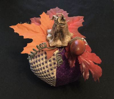 Tabitha's Pumpkin - 6-Sided (13 mesh)