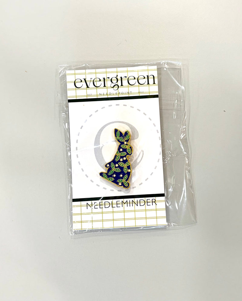 Green Floral Bunny Needleminder