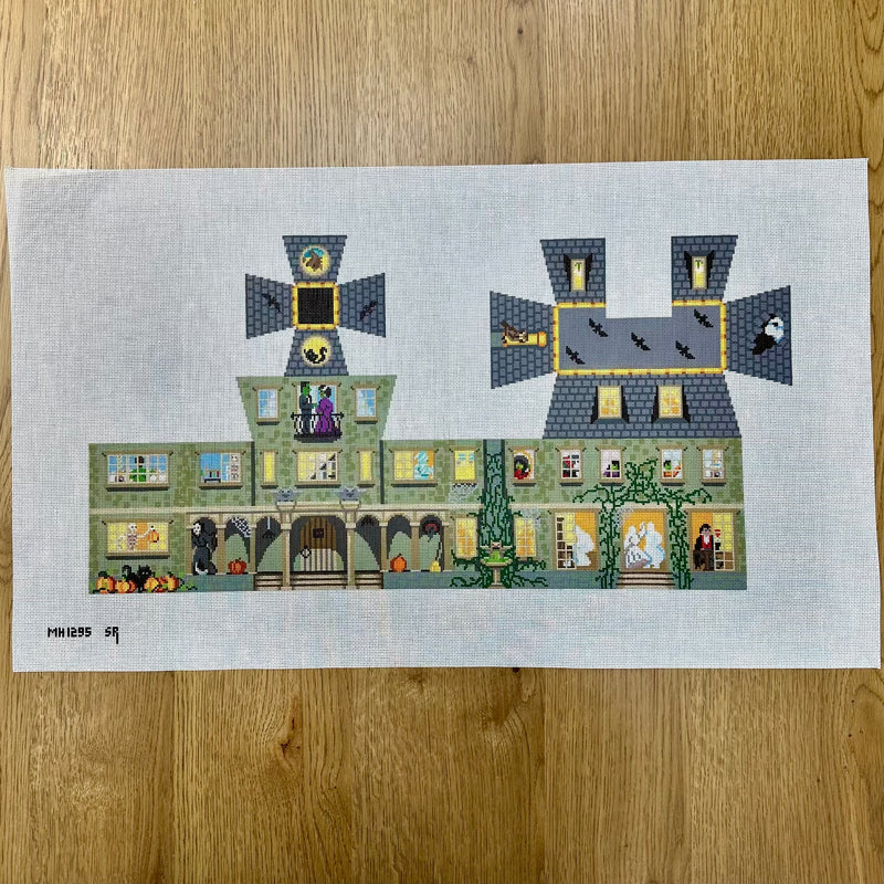 Halloween House (3 dimensional)  (18m)