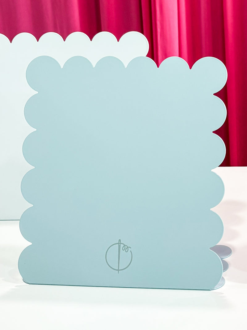 Magnetic Needleminder Display