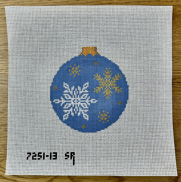Snowflakes, 4.5" Round - 13 Mesh