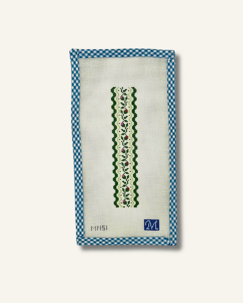 Scalloped Buds Fob