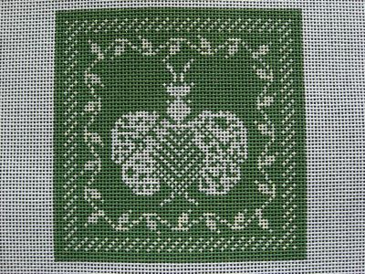 N's Bee Coasters - Green & Silver & Cream (18 mesh)