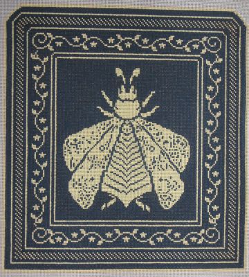 N's Bee Tote - Black and Ivory (4 pieces)