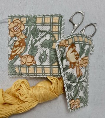 Wm's Yellow Bird Needle Case