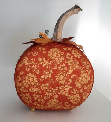 Karen's Damask Pumpkin - 2 pieces