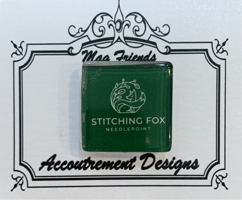Stitching Fox (Green) - Needleminder
