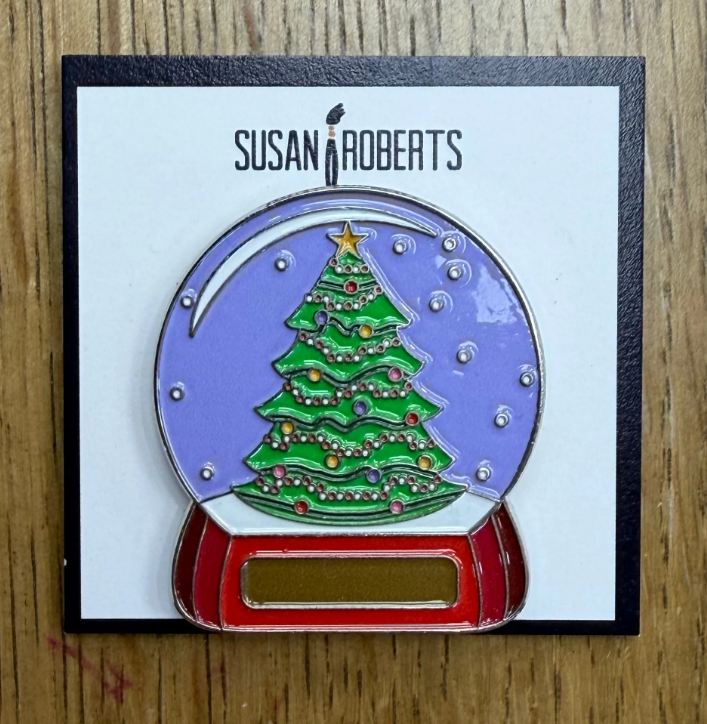 Christmas Tree Snow Globe Needleminder