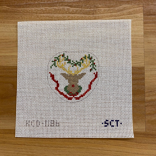 Reindeer Ornament (18 mesh)