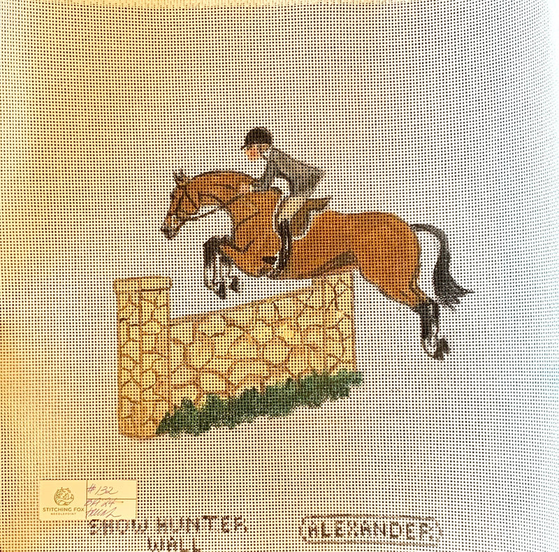 Show Hunter over Wall