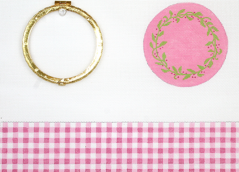 Limoges Box – Lg. Round Pink Gingham w/ Floral Vine (gold clasp)