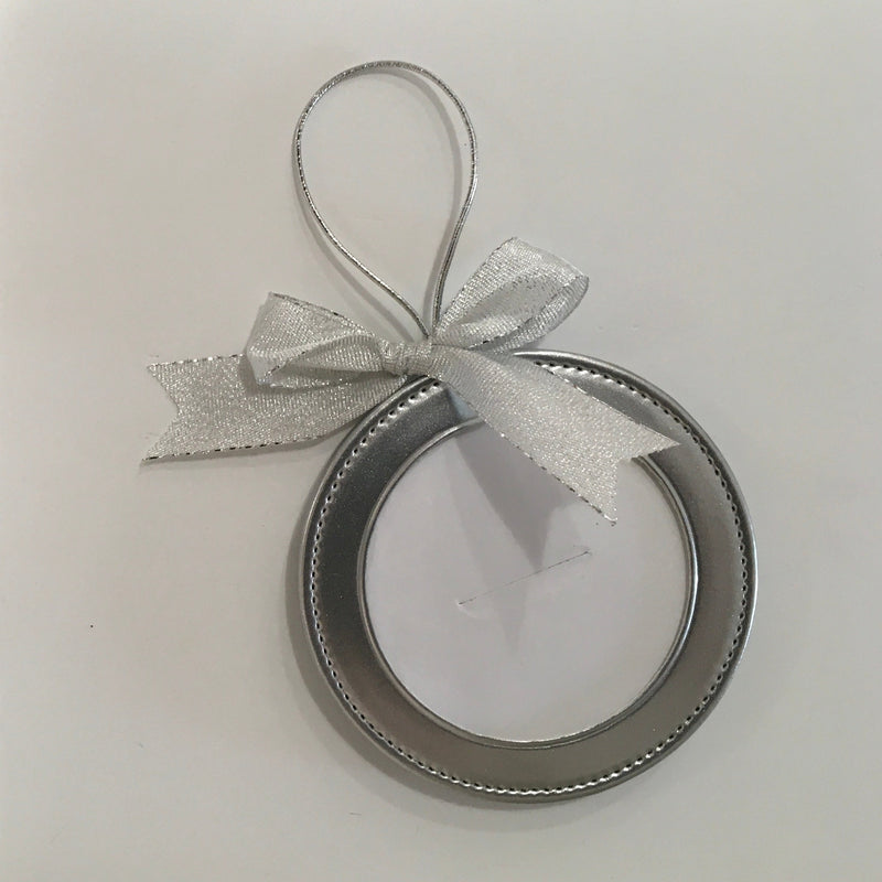 4" Round Ornament (uses 3" round insert)