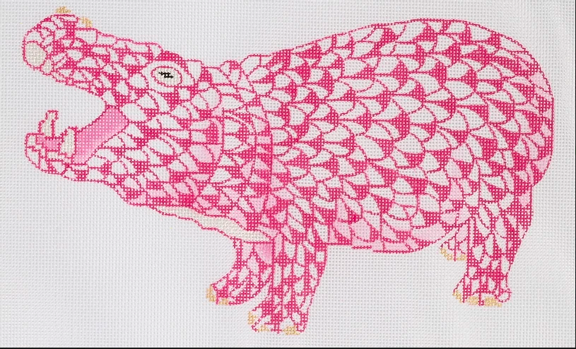 Herend-inspired Fishnet Hippo – pink w/ gold