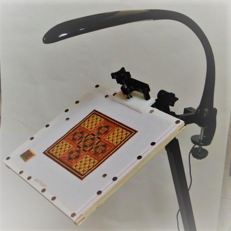 Stella Edge Clamp Light