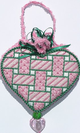 Stitch Guide for OM-05 – Mini Heart – Woven Ribbons – pink w/ green edging