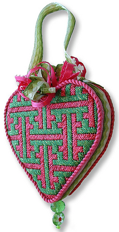 Stitch Guide for OM-15 – Mini Heart – Chinoiserie Lattice – green & pink