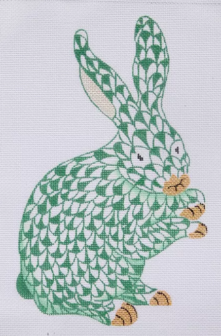 Herend-inspired Fishnet Standing Bunny – emerald green w/ gold